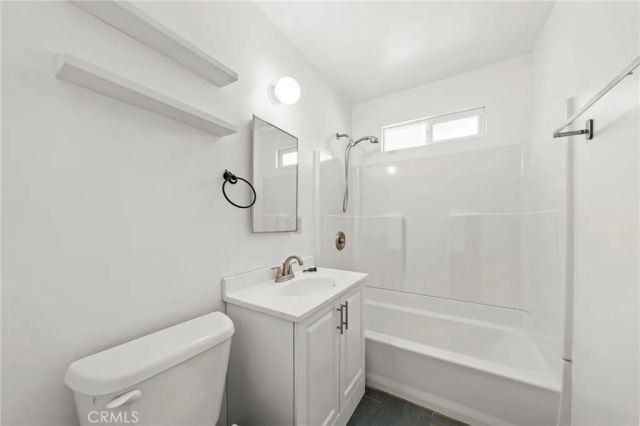 20644 Sherman Way, Winnetka, CA 91306