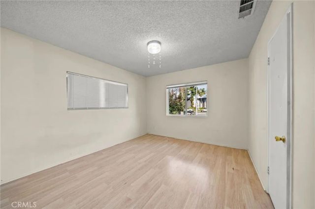 20644 Sherman Way, Winnetka, CA 91306