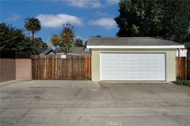 20644 Sherman Way, Winnetka, CA 91306