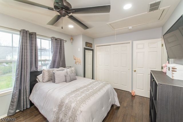 305 Tulsa Ct, Independence Twp., NJ 07840