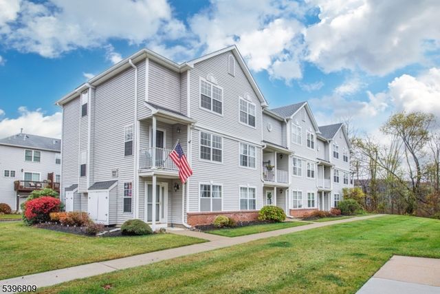 305 Tulsa Ct, Independence Twp., NJ 07840