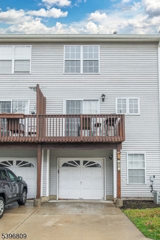 305 Tulsa Ct, Independence Twp., NJ 07840