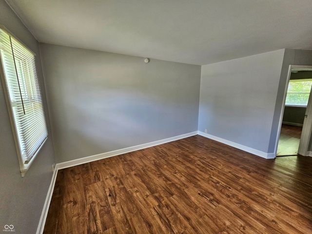 5541 E 40th Street, Indianapolis, IN 46226