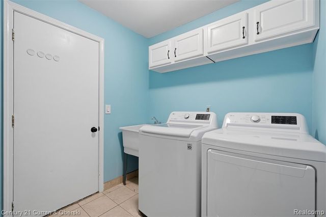 47008 Cider Mill Drive, Novi, MI 48374
