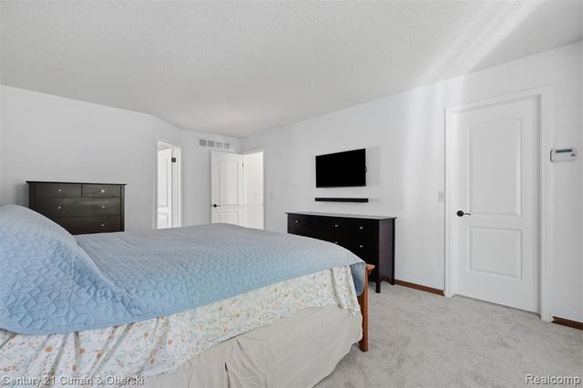 47008 Cider Mill Drive, Novi, MI 48374