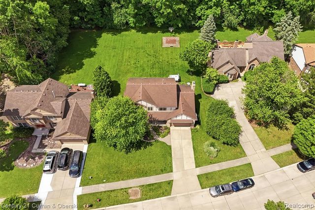 47008 Cider Mill Drive, Novi, MI 48374