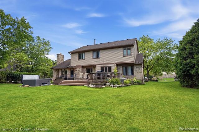 47008 Cider Mill Drive, Novi, MI 48374