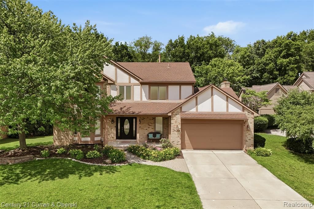 47008 Cider Mill Drive, Novi, MI 48374