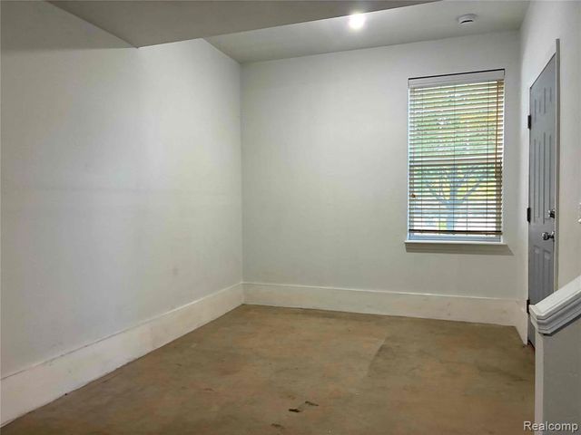44782 Gwinnett Loop, Novi, MI 48377