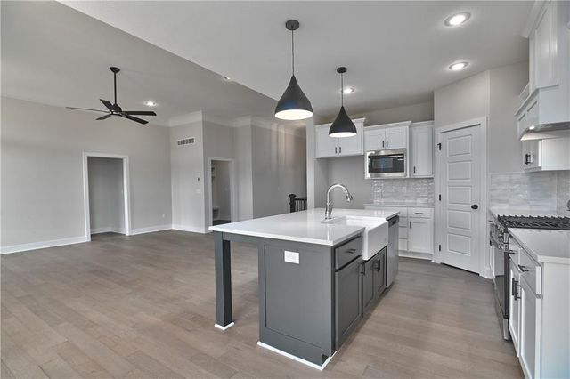 2394 W Wabash Street, Olathe, KS 66061