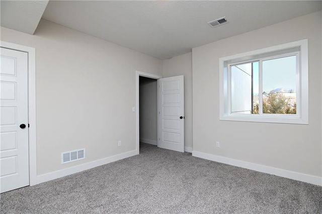 2394 W Wabash Street, Olathe, KS 66061