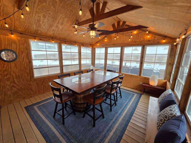 8125 E U.S. 33 Highway, Churubusco, IN 46723