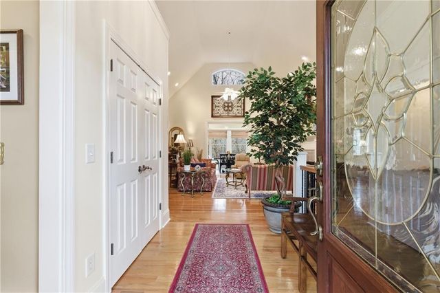 335 Laurel Place Drive, Cornelia, GA 30531