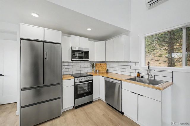 36 Navajo Trail, Nederland, CO 80466