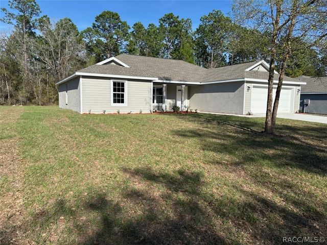 9179 N Commodore Drive, Dunnellon, FL 34434