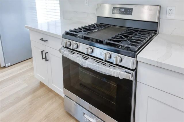 320 W Truslow Avenue D, Fullerton, CA 92832