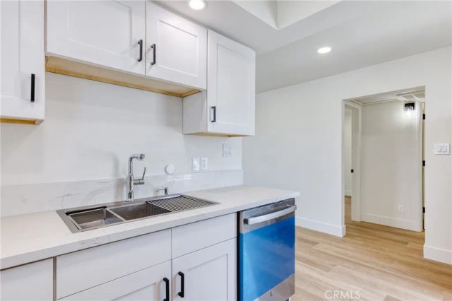 320 W Truslow Avenue D, Fullerton, CA 92832