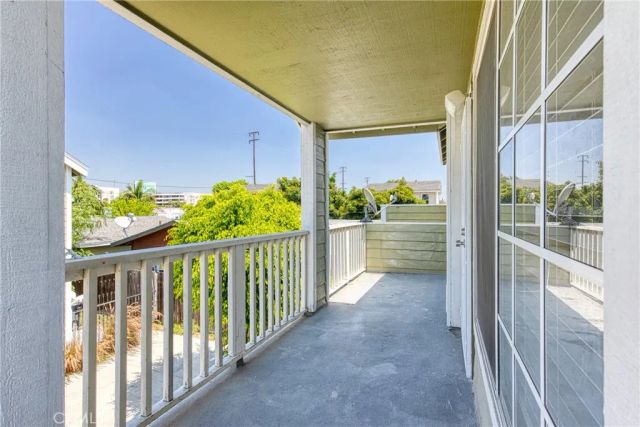 320 W Truslow Avenue D, Fullerton, CA 92832