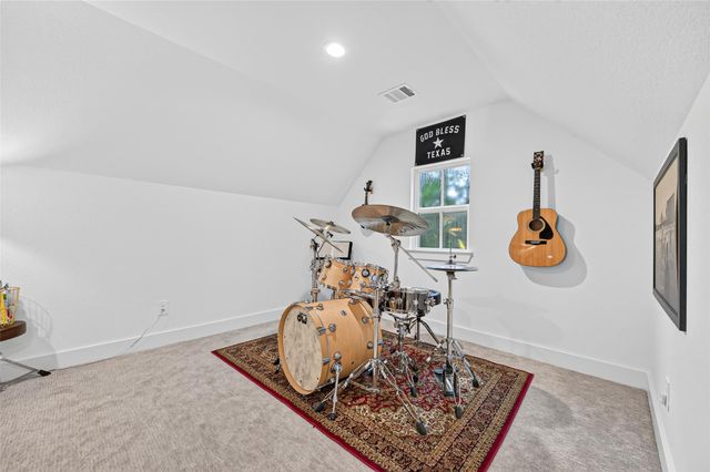 10915 Ruger Road, Willis, TX 77378