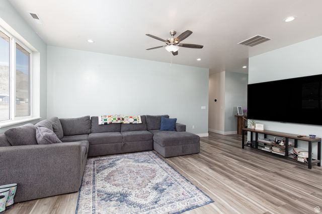 851 N 280 E, Elsinore, UT 84724