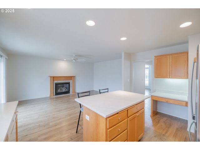 1851 COUGAR Ave, Albany, OR 97321