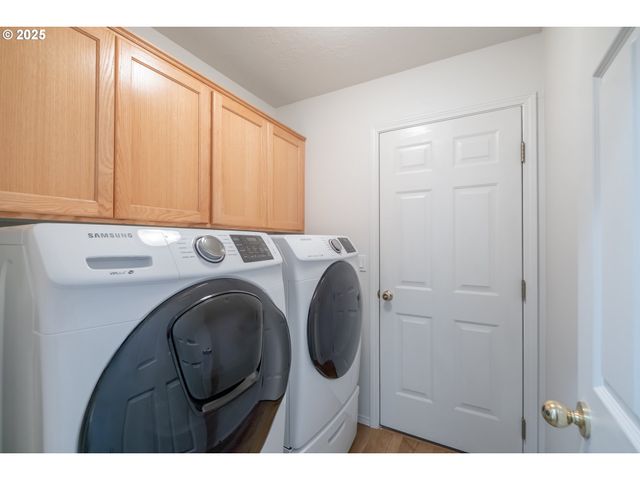 1851 COUGAR Ave, Albany, OR 97321