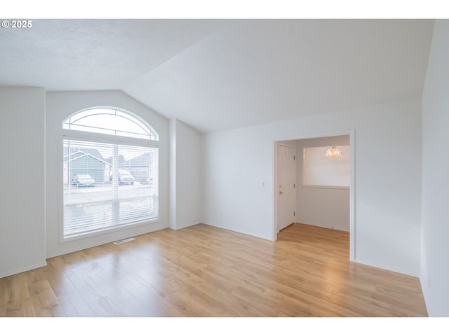 1851 COUGAR Ave, Albany, OR 97321