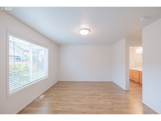 1851 COUGAR Ave, Albany, OR 97321