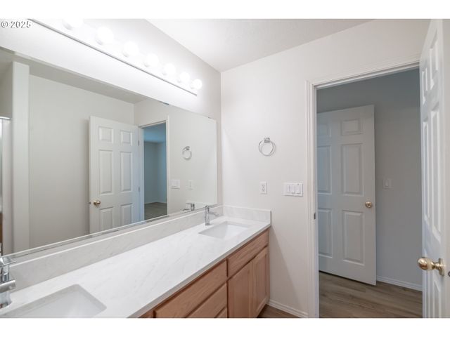 1851 COUGAR Ave, Albany, OR 97321