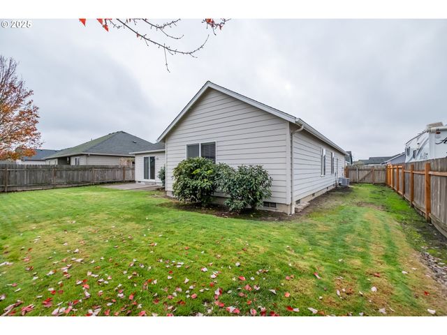 1851 COUGAR Ave, Albany, OR 97321