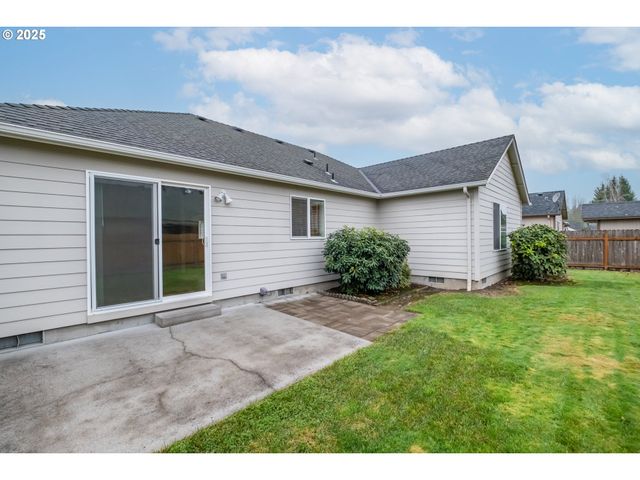 1851 COUGAR Ave, Albany, OR 97321