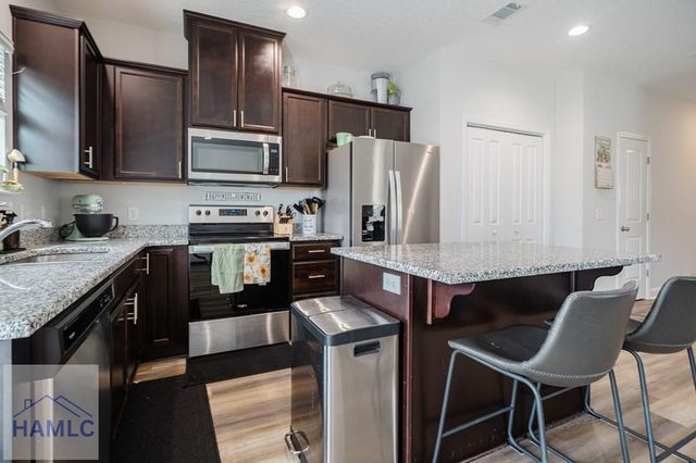 890 Grayson Avenue, Hinesville, GA 31313