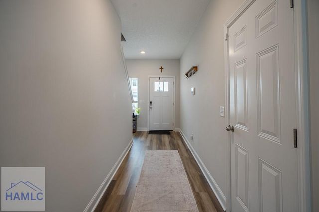 890 Grayson Avenue, Hinesville, GA 31313