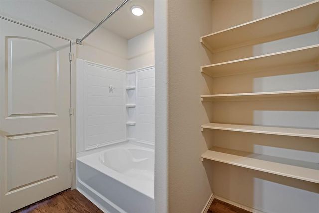 1415 Rodeo Cattle Lane, Houston, TX 77049
