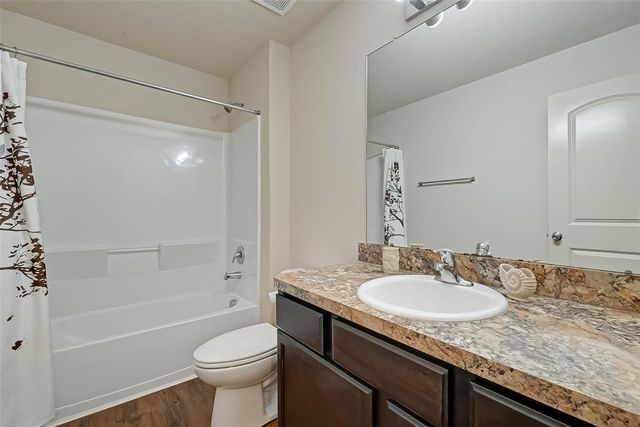 1415 Rodeo Cattle Lane, Houston, TX 77049