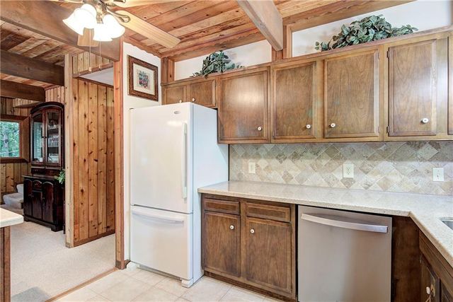 1467 Little Hendricks Mountain Road, Jasper, GA 30143