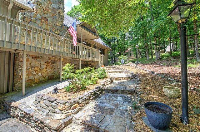 1467 Little Hendricks Mountain Road, Jasper, GA 30143