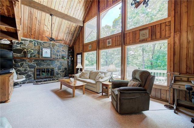 1467 Little Hendricks Mountain Road, Jasper, GA 30143