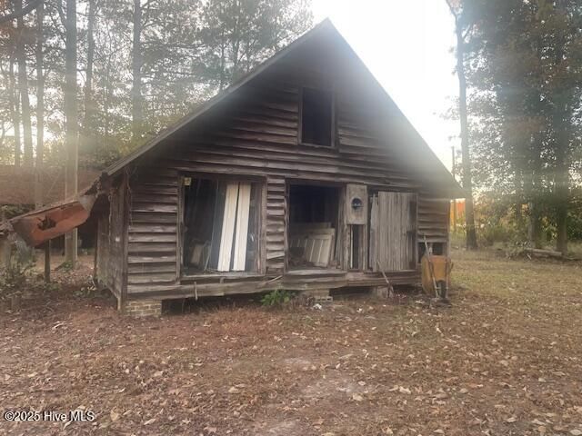 1890 Oneal Road, Whitakers, NC 27891