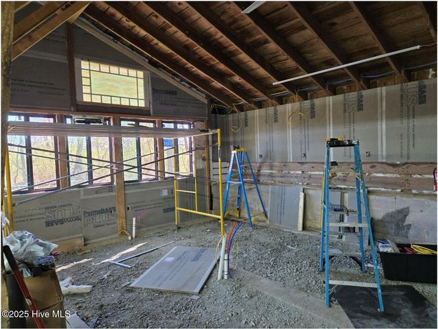 1890 Oneal Road, Whitakers, NC 27891