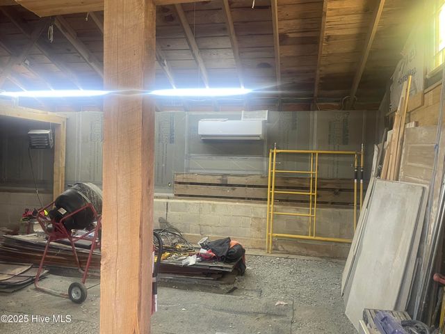 1890 Oneal Road, Whitakers, NC 27891