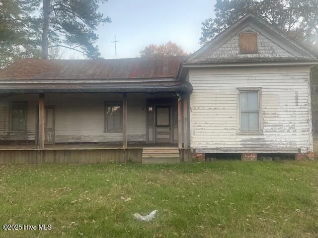 1890 Oneal Road, Whitakers, NC 27891