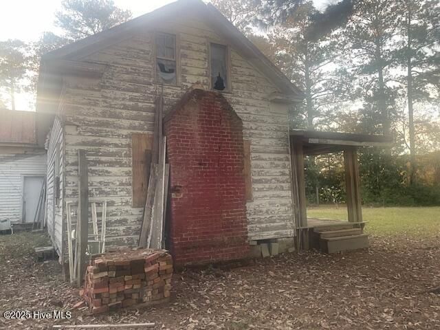 1890 Oneal Road, Whitakers, NC 27891