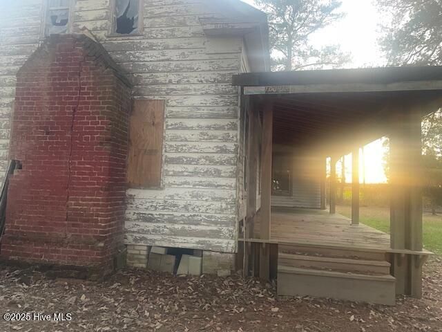 1890 Oneal Road, Whitakers, NC 27891