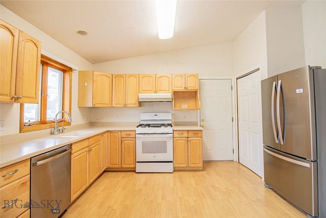 3700 Sheridan, Butte, MT 59701