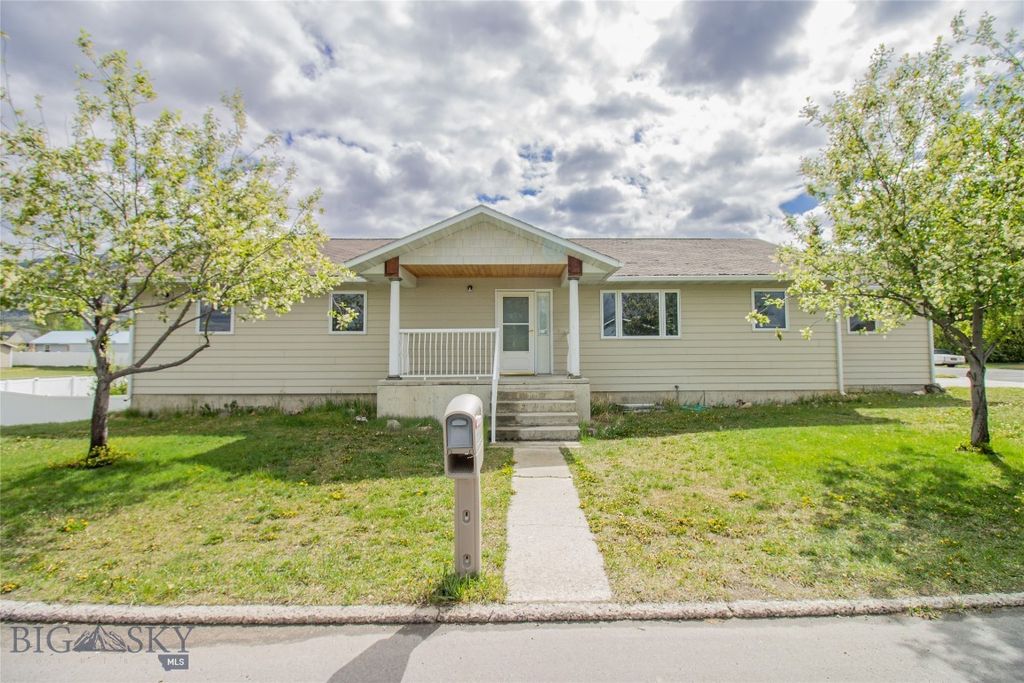 3700 Sheridan, Butte, MT 59701
