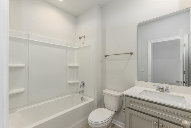 799 Meadowbrook Lane, Summerville, SC 29483