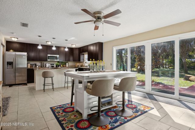 121 HERJA ACRE Lane, Palatka, FL 32177