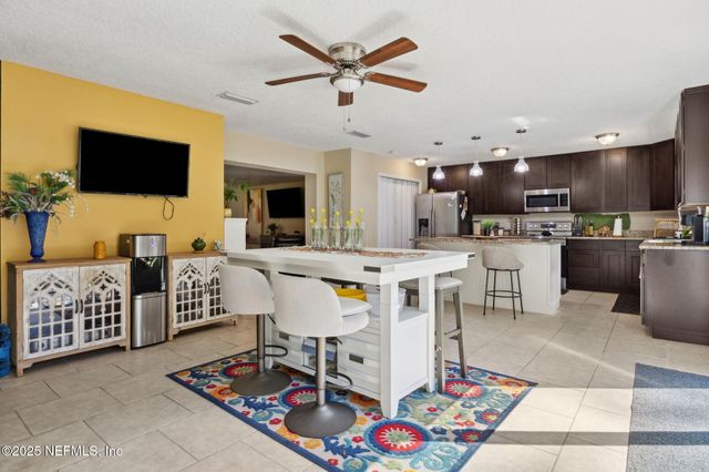 121 HERJA ACRE Lane, Palatka, FL 32177