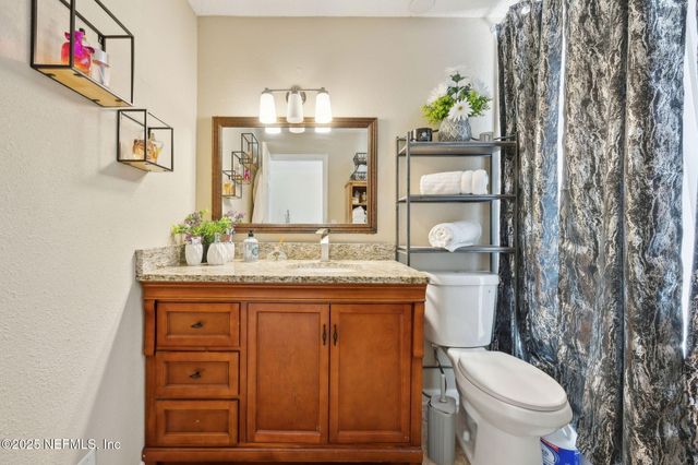 121 HERJA ACRE Lane, Palatka, FL 32177